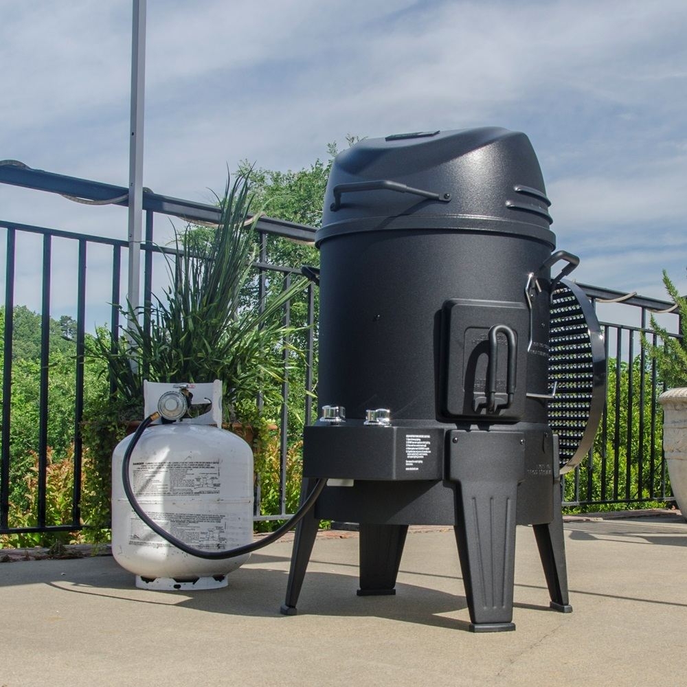 Buy Char Broil The Big Easy SRG Smoker online at Marine Deals .nz