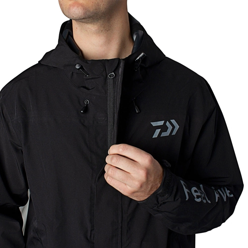 Buy Daiwa D-Vec Mens Windbreaker Black online at Marine-Deals.com.au