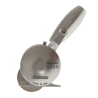 Buy Accurate Valiant 500N SPJ Slow Pitch Jigging Reel online at