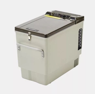 Buy Engel Chest Fridge Freezer 21l 12 24v Only Online At Marine Deals Co Nz
